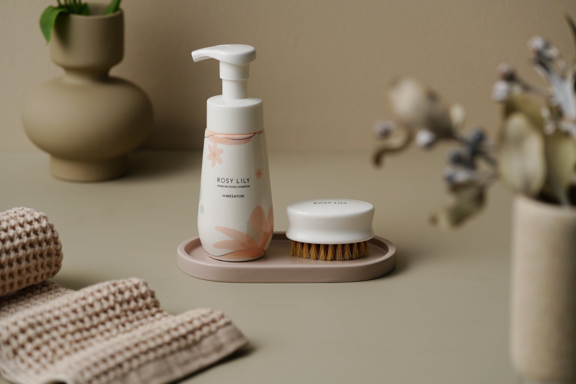 プレミアムシューズシャンプー 50ml – ROSY LILY